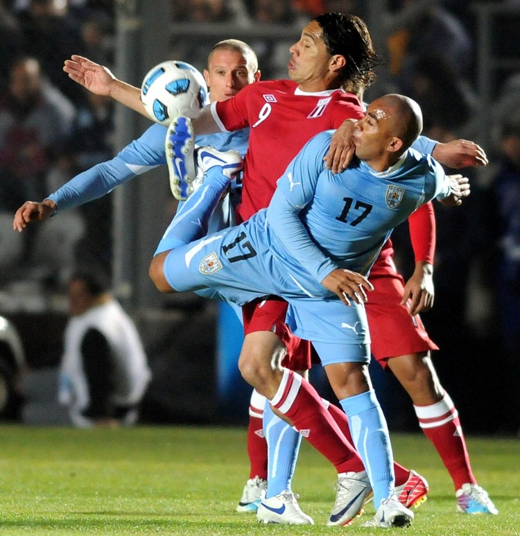 Imagenes de uruguay vs peru Imagenes de uruguay vs peru